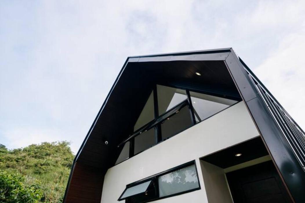 Grey Rock Mountain Cabin W/ Jacuzzi Balamban Екстер'єр фото